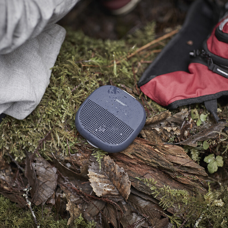 博世 Bose SoundLink Micro 藍牙揚聲器 無線音箱/音響 (藍色) _http://m.gzyiqian.cn/img/sp/286/3ee2dbf0-63ca-4b72-b876-fd5bed95d636.jpg