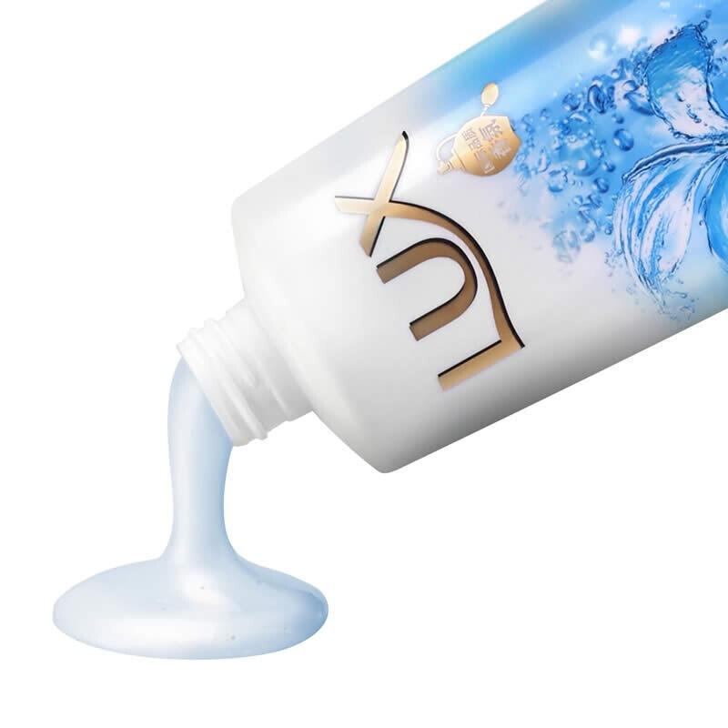力士（LUX） 爽膚沐浴露閃亮冰爽400ml_http://m.gzyiqian.cn/img/sp/426/6b4ce171-eedc-4409-8972-5c8ab3f819d9.jpg
