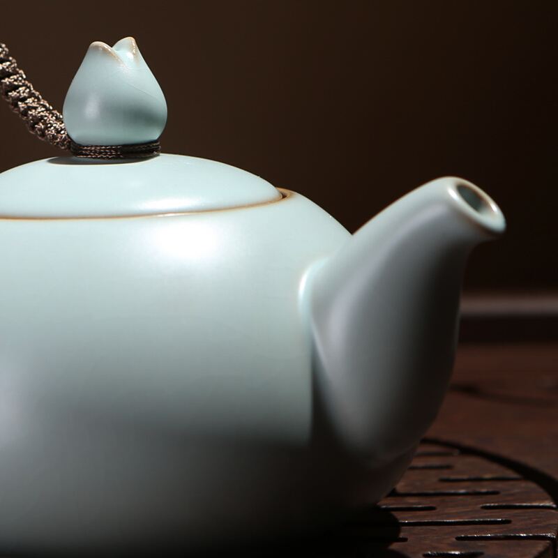 東道汝窯 功夫茶具套裝 祈福茶壺半組（天青色）_http://m.gzyiqian.cn/img/sp/437/0b1580cd-1250-42a6-8136-a4e021623744.jpg