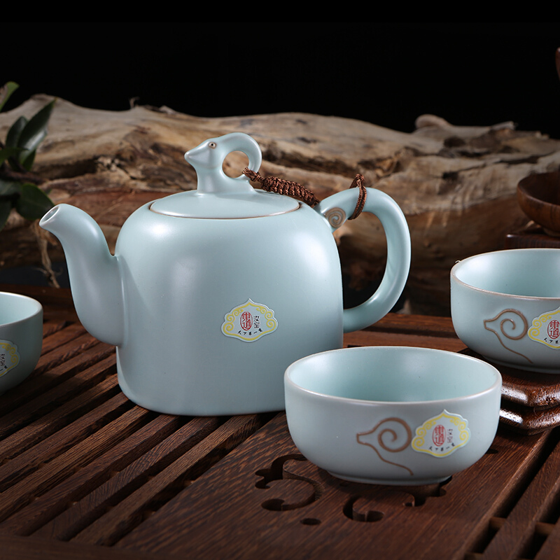 東道汝窯 功夫茶具套裝 吉羊如意茶組/限量版（天青色）_http://m.gzyiqian.cn/img/sp/437/51e74764-471b-4d35-a664-e85c97f7950e.jpg