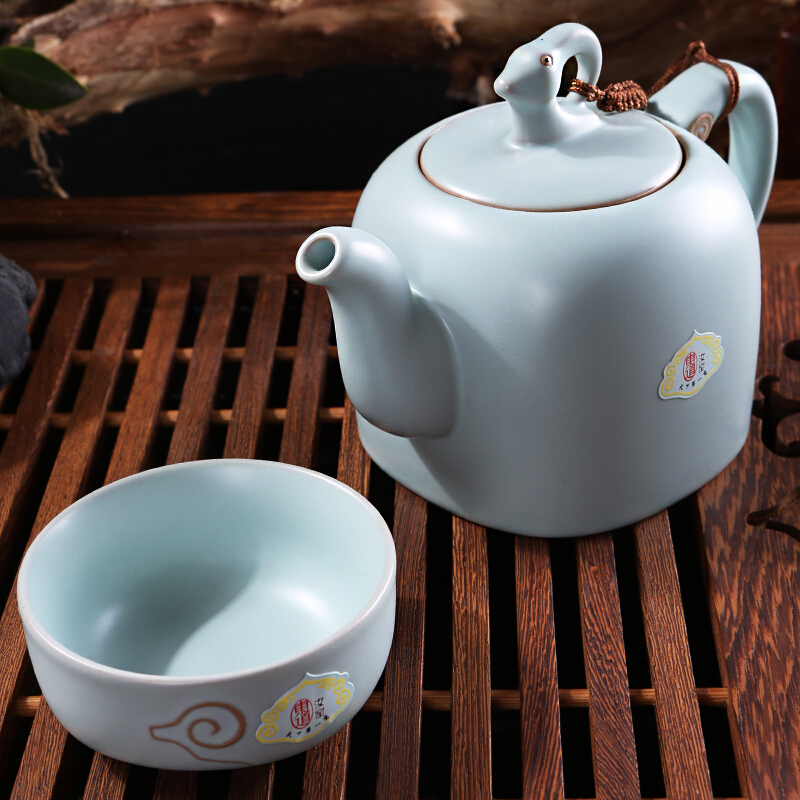 東道汝窯 功夫茶具套裝 吉羊如意茶組/限量版（天青色）_http://m.gzyiqian.cn/img/sp/437/701b7b77-63a2-43e8-8a61-990470a8f007.jpg