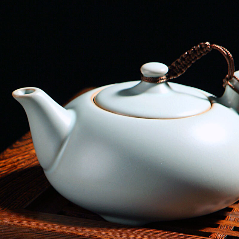 東道汝窯 功夫茶具套裝 喜樂壺杯組/一壺五杯（天青色）_http://m.gzyiqian.cn/img/sp/437/9e365e21-e26f-4008-a5a3-c4a660601662.jpg